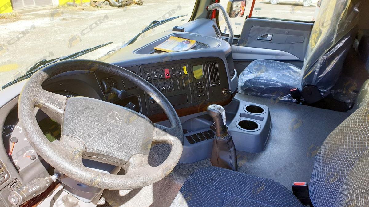 Самосвал Howo 6x4 фото 6