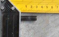 Шпилька CDM855 402237