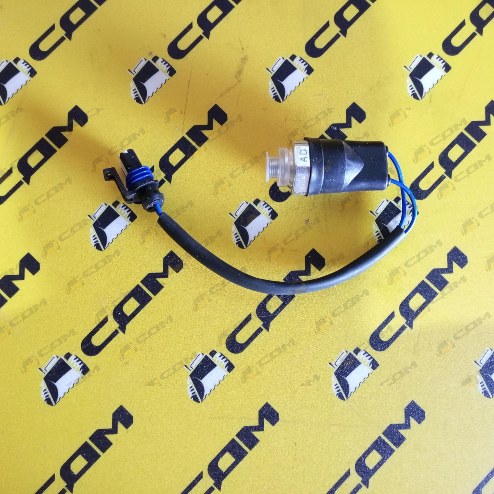 Датчик давления фреона CDM833/CDM835/CDM853 60900003026