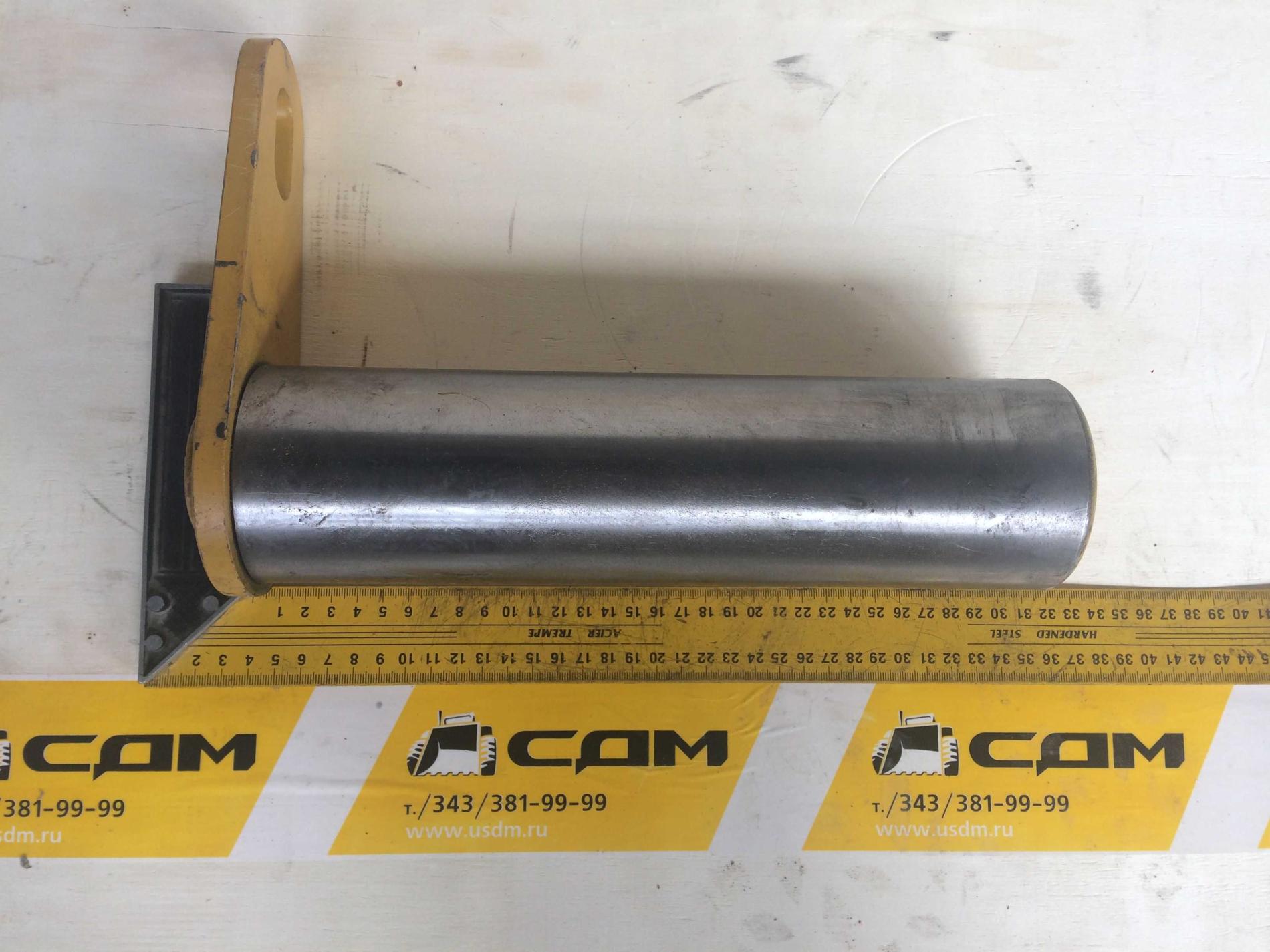 Палец крепления стрелы d=80 L=296 CDM853 LG853.10II.04