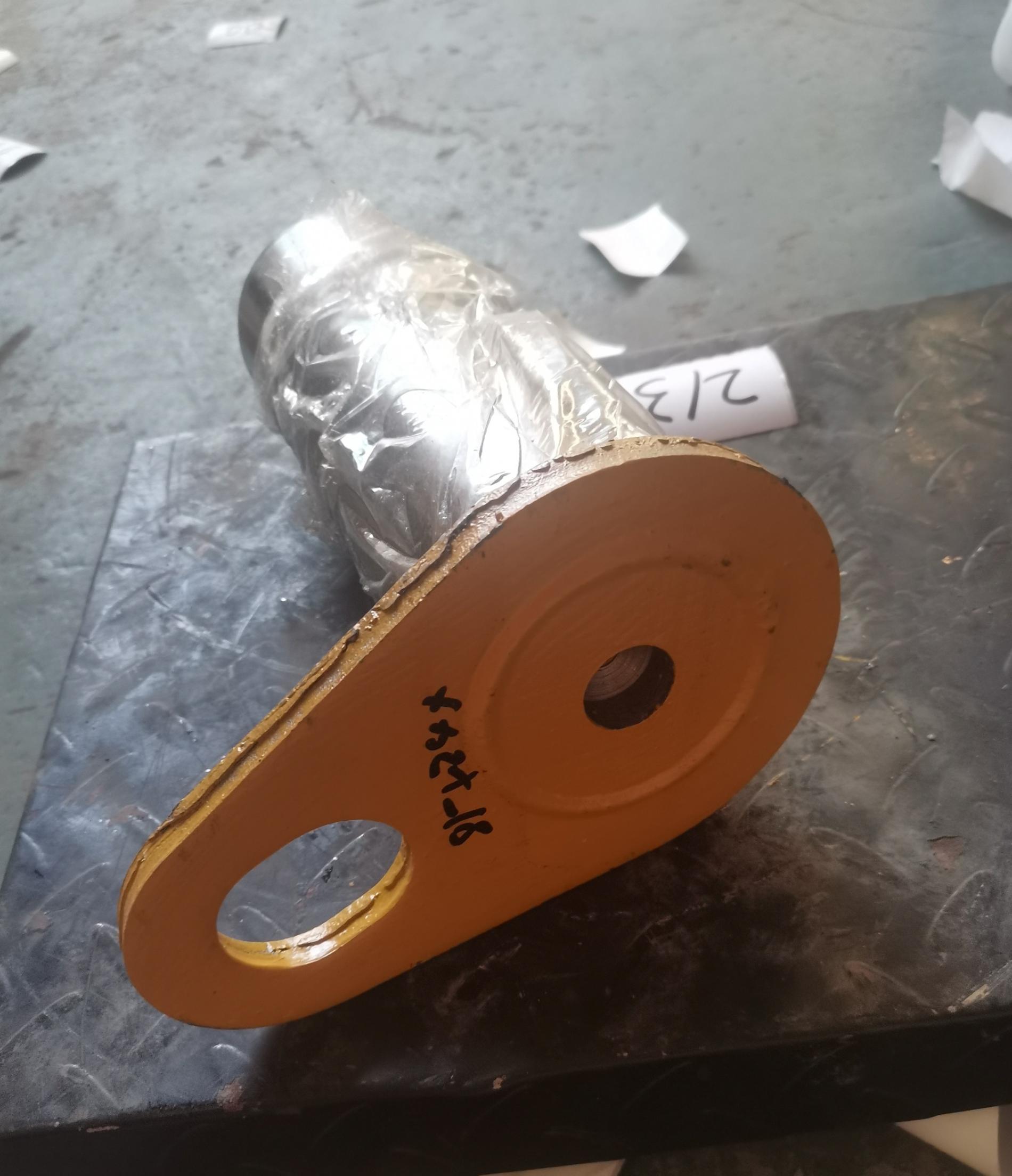 Палец коромысла SDLG LG933/936 85x245 4043000120/4043000660/LGB301-85x245-40 4043000015/4043000660