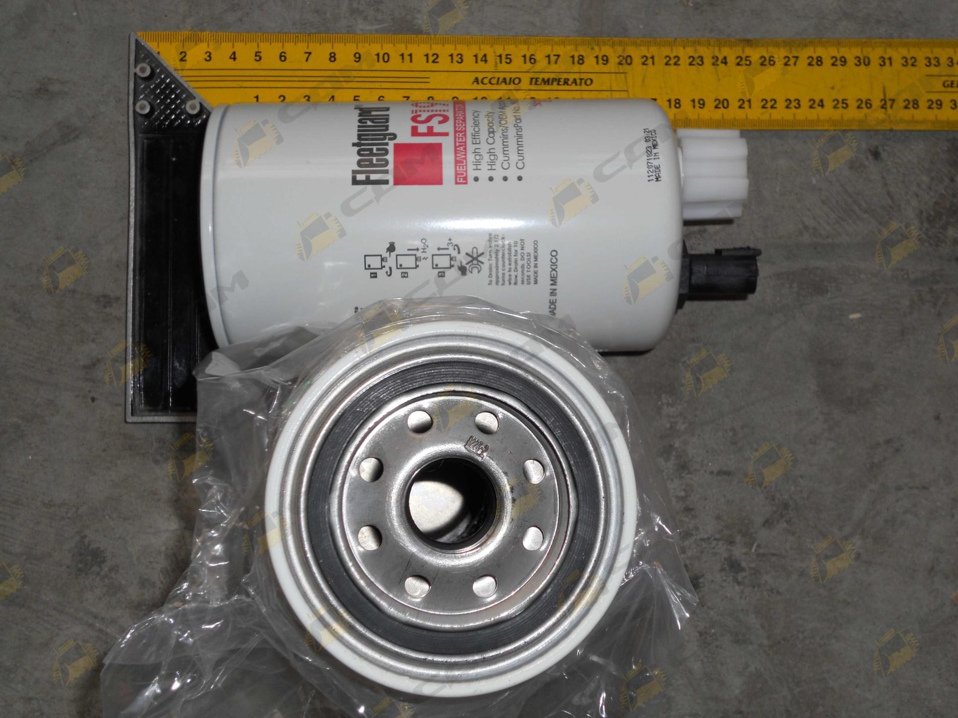 Фильтр топливный Hyundai HL770-7A FS19732 263F1-07031