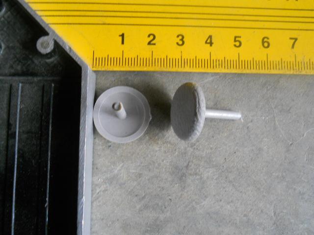 Заклепка пластиковая облицовочная - Plastic rivet AZ1642930006