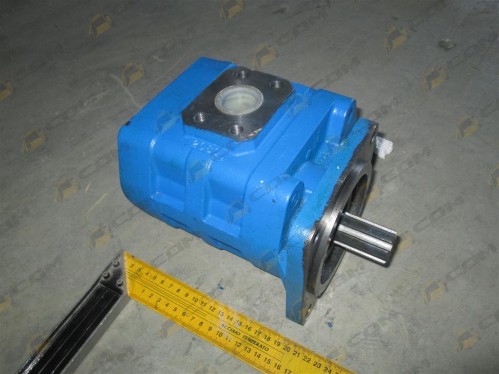 Насос масляный одинарный CDM 855 CBGq2080