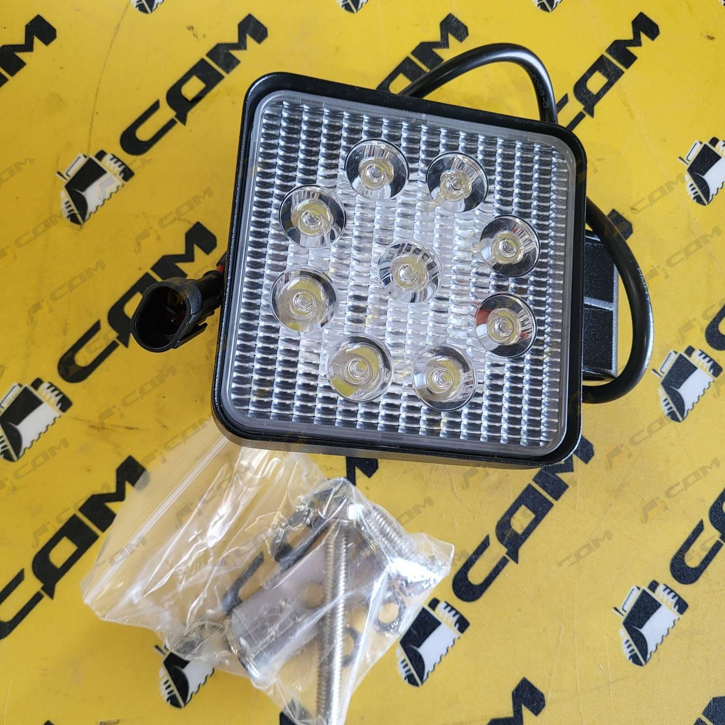 Фара головного освещения диодная LG833H/LG863H/LG876H 60400008897/LG833NGXXVI.15.12