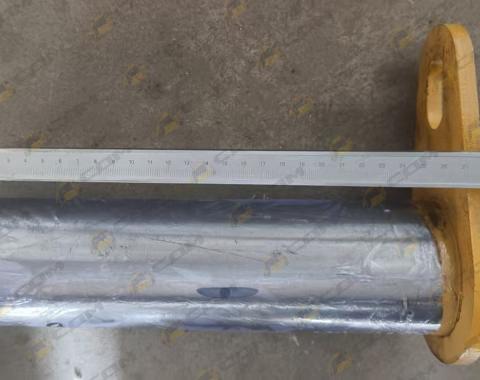 Палец крепления цилиндра стрелы к раме D=80 L=293 Z5G.6.3/252100574