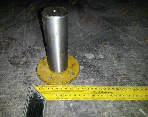 Палец цилиндра стрелы передний круглый фланец D=50 L=142 CDM833 LG50D.10-002