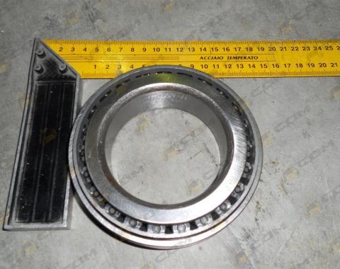 Подшипник бугельный HOWO/CDM855 47686/47620A (102)