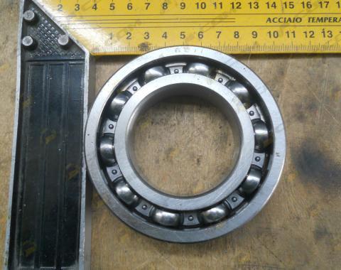 Подшипник 6211 (211) HOWO/CDM855