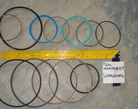 Ремкомплект  цилиндра подъема стрелы CDM833